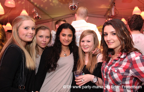 090404_020_los_partymania