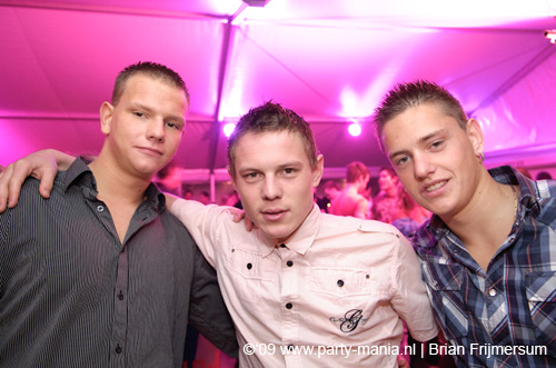 090404_034_los_partymania