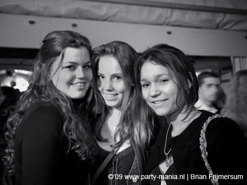 090404_040_los_partymania