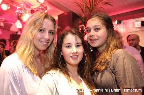 090404_083_los_partymania