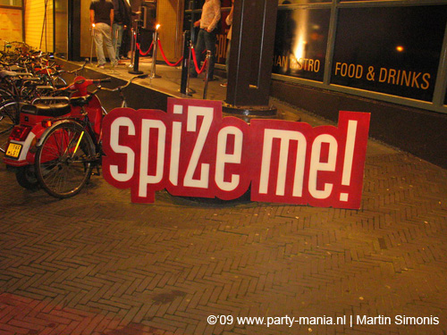 090404_009_spize_me_partymania