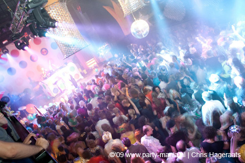 090410_003_glitterclub_partymania