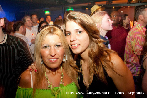 090410_030_glitterclub_partymania