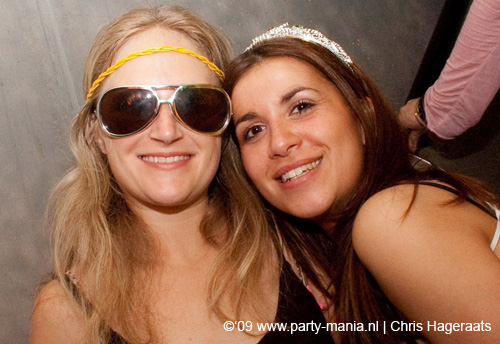 090410_040_glitterclub_partymania