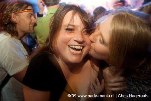 090410_060_glitterclub_partymania