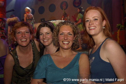 090410_004_glitterclub_partymania