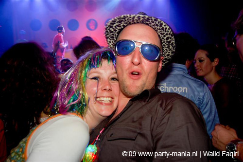 090410_034_glitterclub_partymania