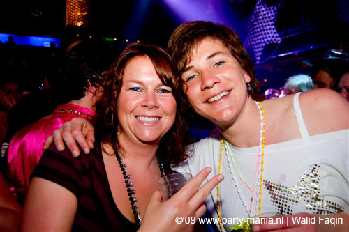 090410_053_glitterclub_partymania