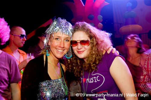 090410_063_glitterclub_partymania