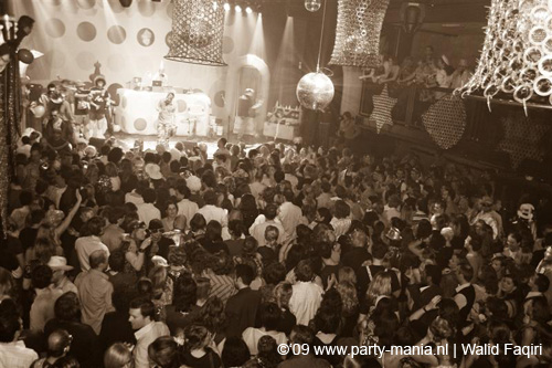 090410_072_glitterclub_partymania