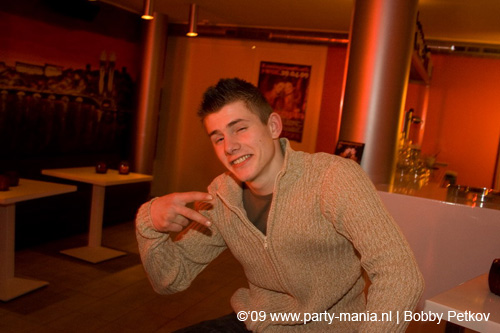 090411_070_madhouse_partymania
