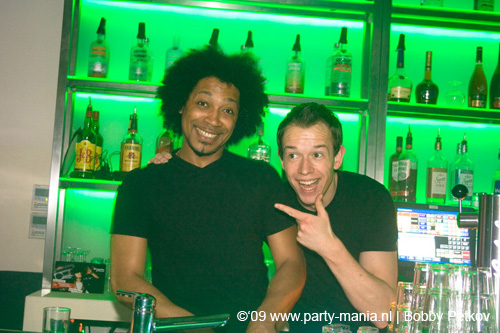 090411_072_madhouse_partymania