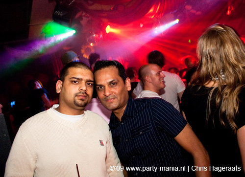 090411_013_madhouse_partymania