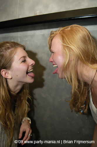 090412_092_los_partymania
