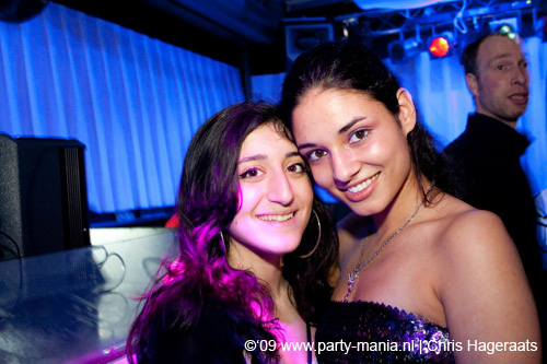 090412_079_remy_onefour_partymania