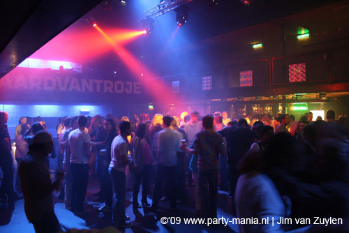 090416_019_paard_no_partymania