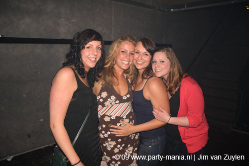 090416_020_paard_no_partymania