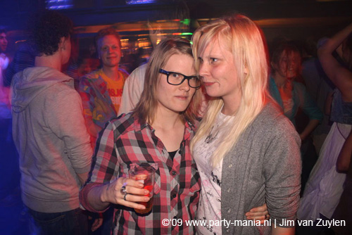 090416_027_paard_no_partymania