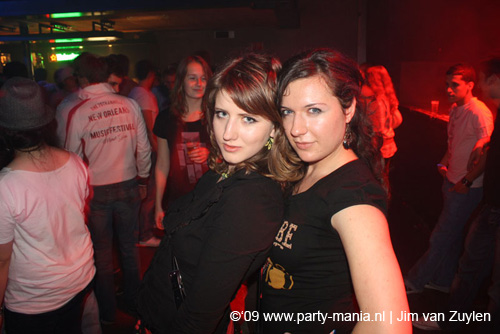 090416_031_paard_no_partymania