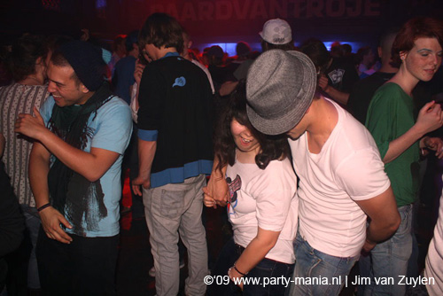 090416_037_paard_no_partymania