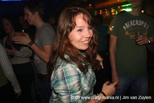 090416_042_paard_no_partymania