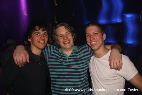 090416_045_paard_no_partymania