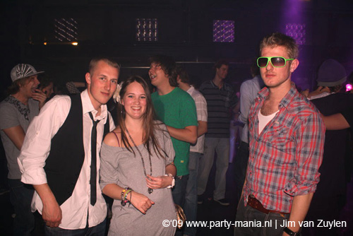 090416_047_paard_no_partymania