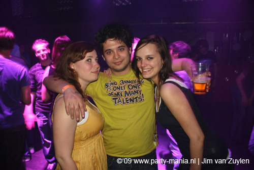 090416_054_paard_no_partymania