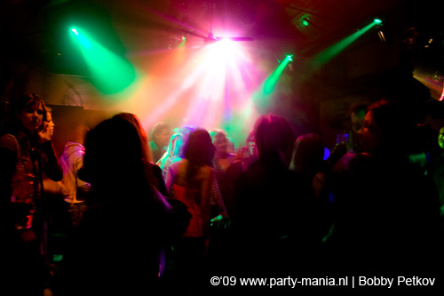 090417_012_havana_partymania