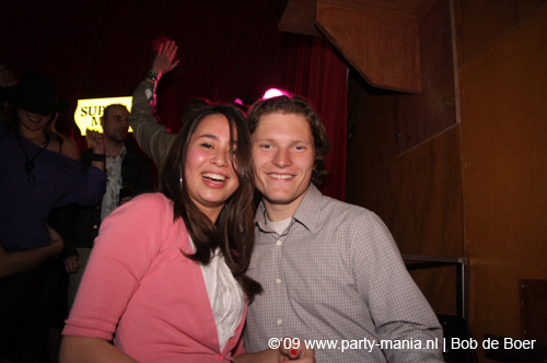 090417_021_supermarkt_partymania