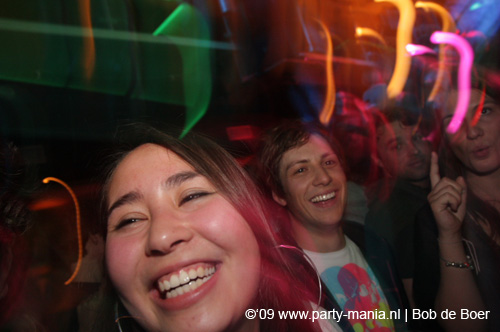 090417_034_supermarkt_partymania