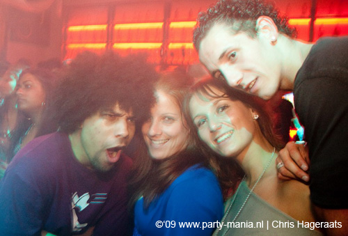 090418_058_latin_lovers_partymania