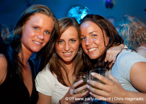 090418_093_latin_lovers_partymania