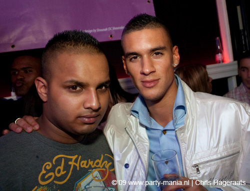 090418_121_latin_lovers_partymania