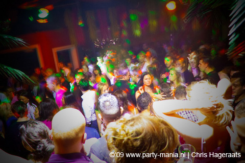 090418_134_latin_lovers_partymania