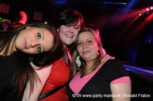 090423_043_paard_no_partymania