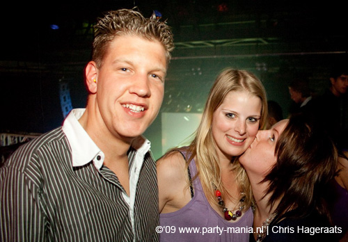 090425_091_franchise_partymania