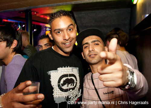 090425_114_franchise_partymania