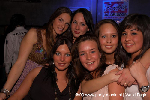 090425_012_franchise_partymania