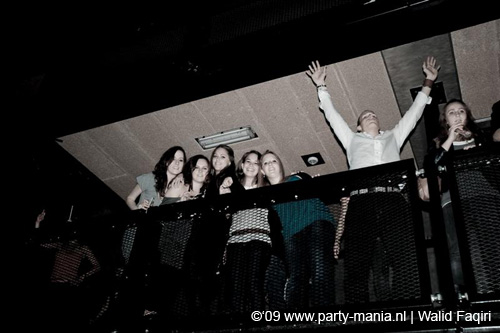 090425_023_franchise_partymania