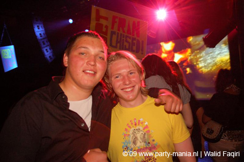 090425_032_franchise_partymania