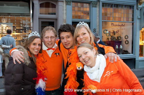 090429_018_koninginnenach_partymania