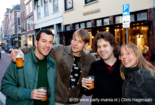 090429_020_koninginnenach_partymania