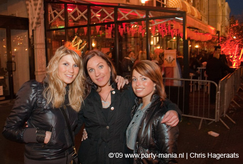 090429_056_koninginnenach_partymania