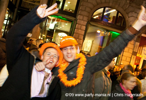 090429_073_koninginnenach_partymania