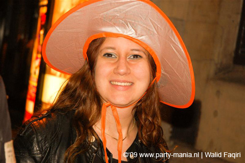 090429_020_koninginnenach_partymania