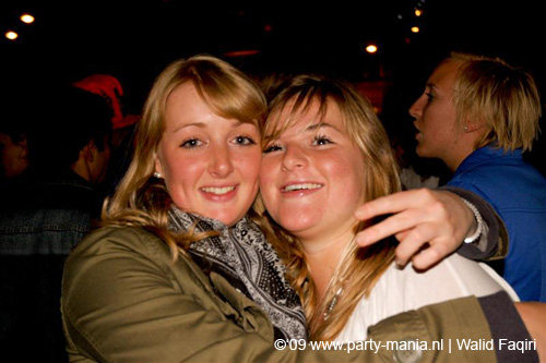 090429_045_koninginnenach_partymania