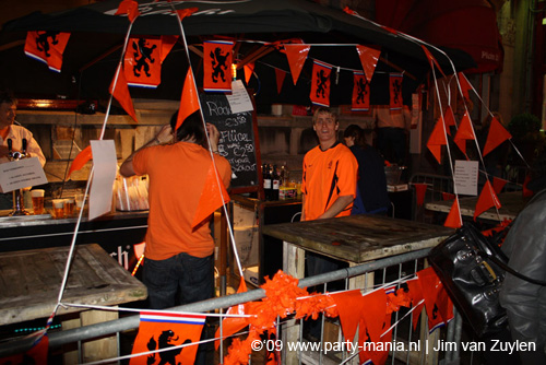 090429_034_koninginnenach_partymania