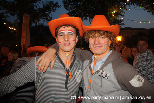 090429_039_koninginnenach_partymania