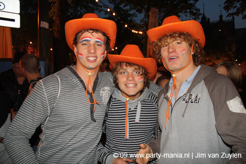 090429_040_koninginnenach_partymania
